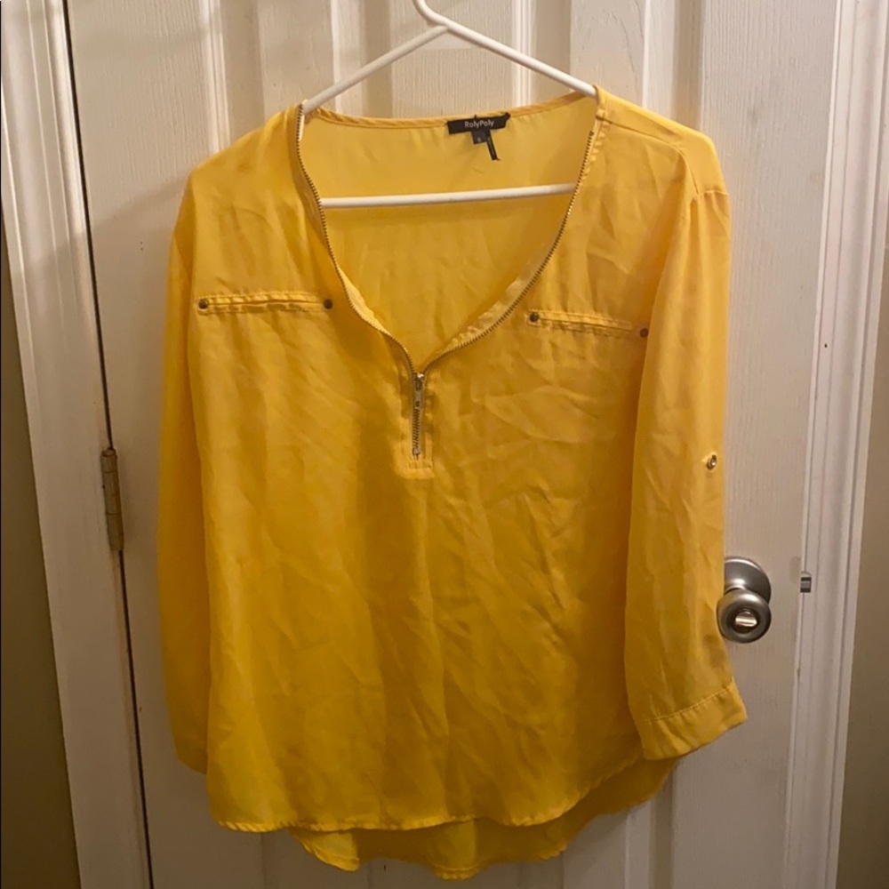 Yellow long sleeve shirt